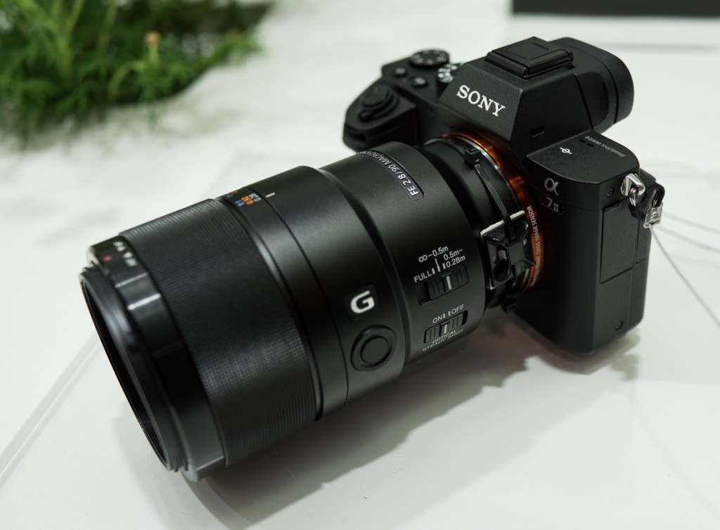 sony-fe-90mm-macro-lens