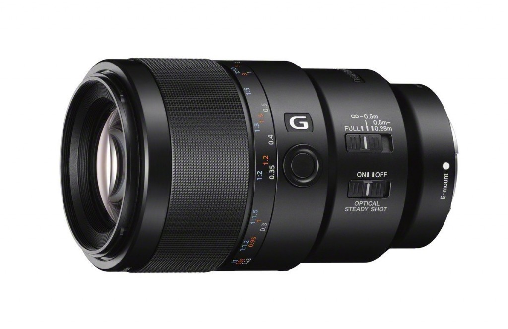 Sony FE 90mm F2.8 Macro lens
