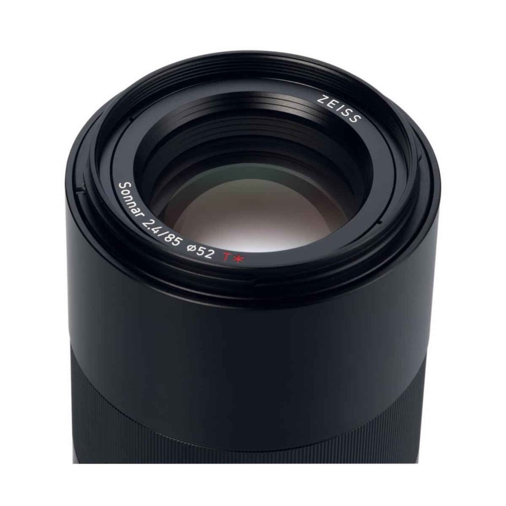 zeiss-loxia-85mm-f2-4-lens2